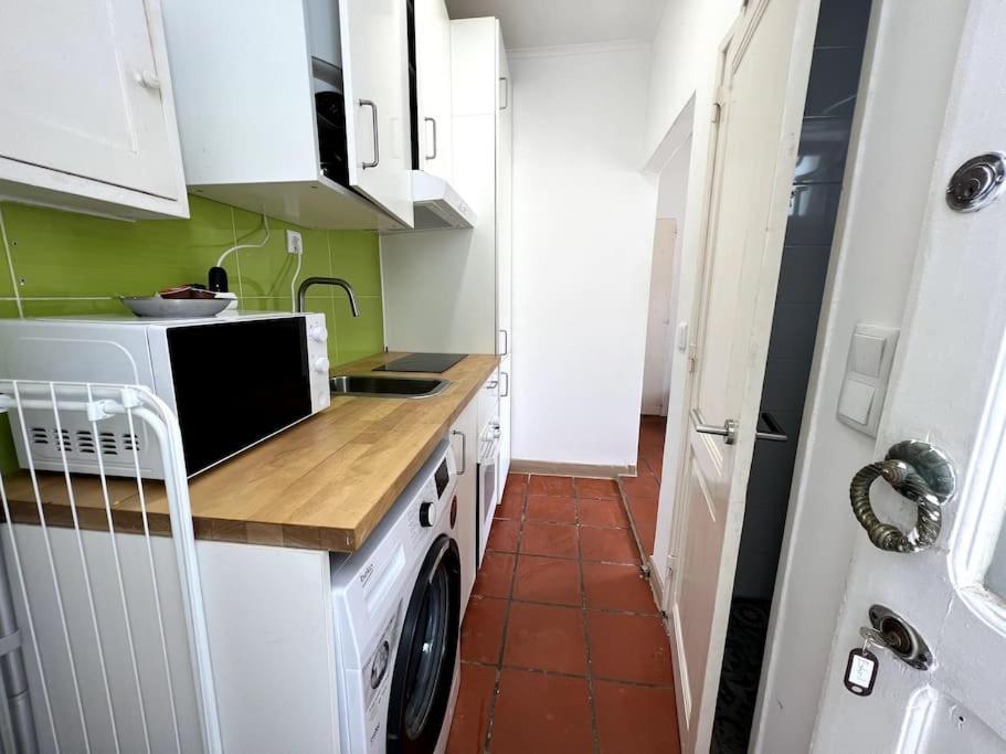 Studio In Estoril Near Beach Walk In 3 Min Kültér fotó